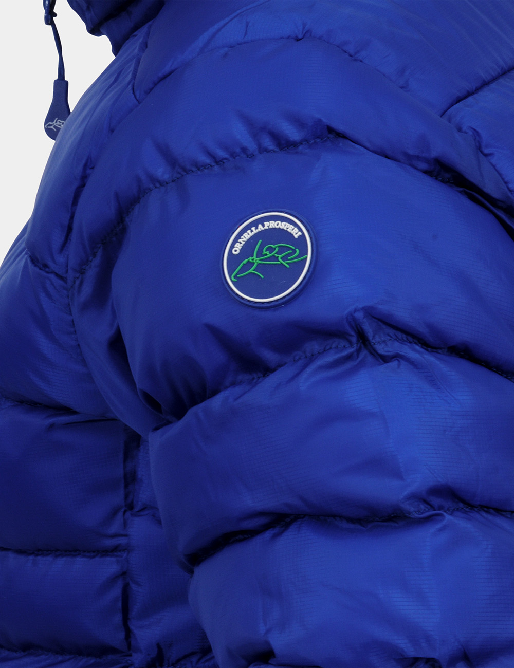 piumino-040P-blu-particolare-logo